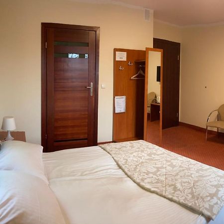 Hotel Gryf Kościerzyna Εξωτερικό φωτογραφία