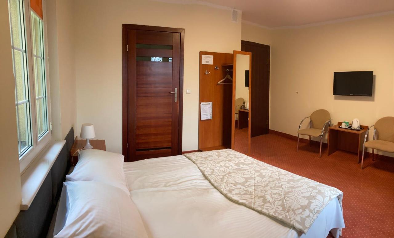 Hotel Gryf Kościerzyna Εξωτερικό φωτογραφία