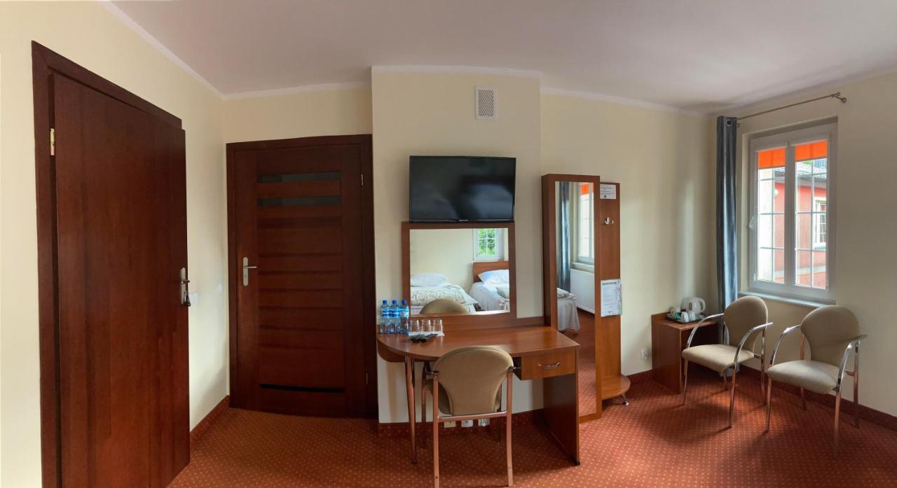 Hotel Gryf Kościerzyna Εξωτερικό φωτογραφία
