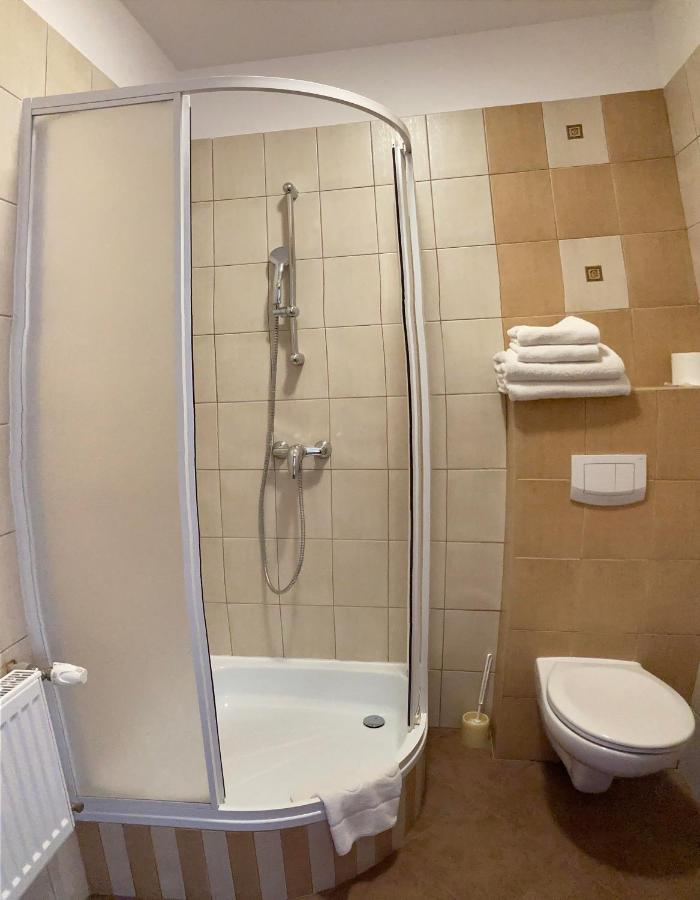 Hotel Gryf Kościerzyna Εξωτερικό φωτογραφία