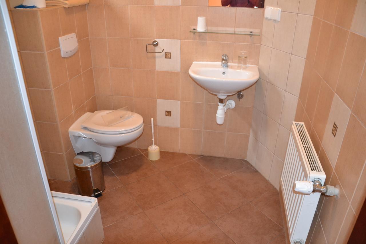 Hotel Gryf Kościerzyna Εξωτερικό φωτογραφία