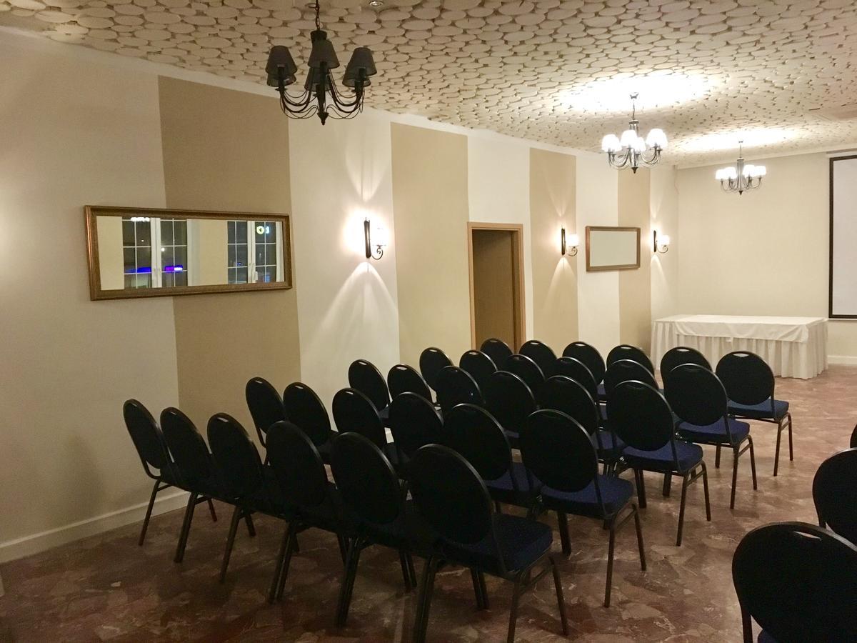 Hotel Gryf Kościerzyna Εξωτερικό φωτογραφία