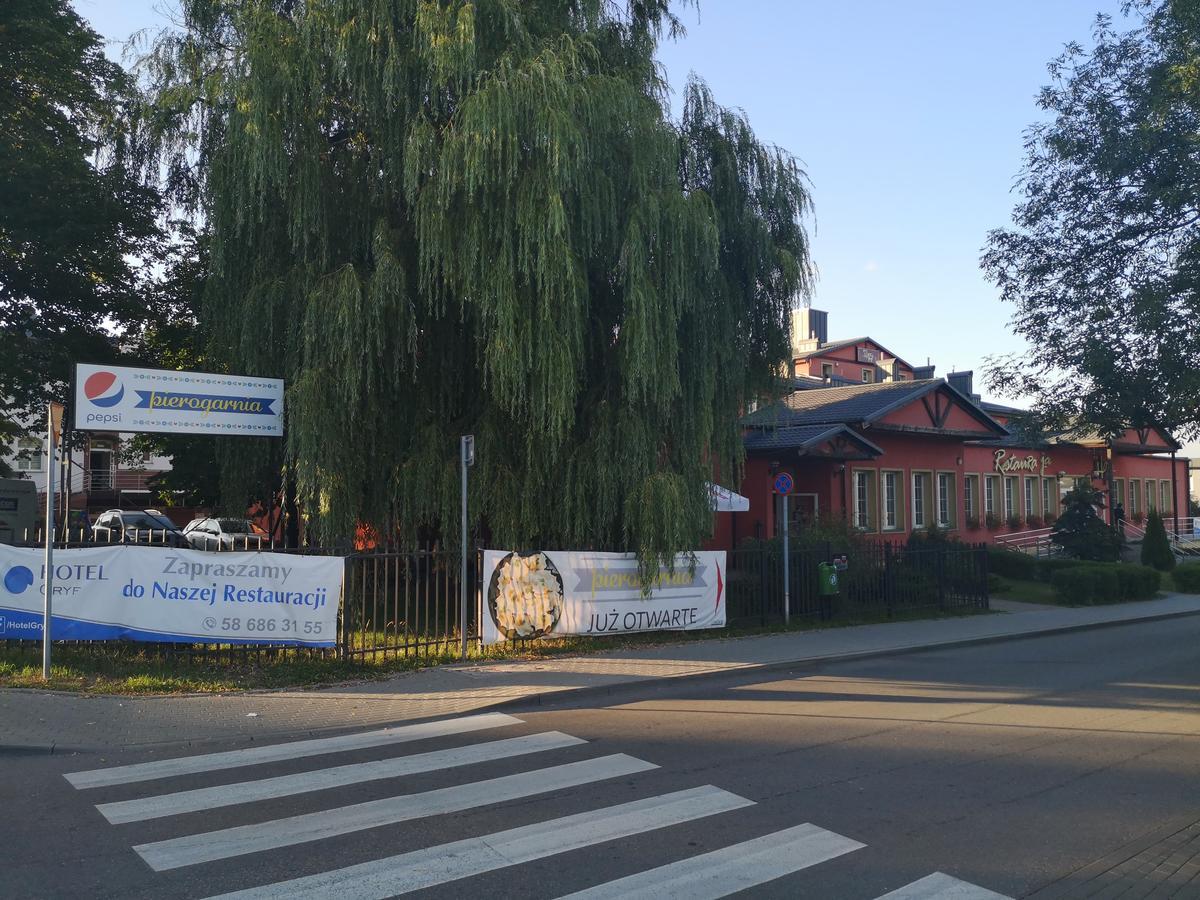Hotel Gryf Kościerzyna Εξωτερικό φωτογραφία