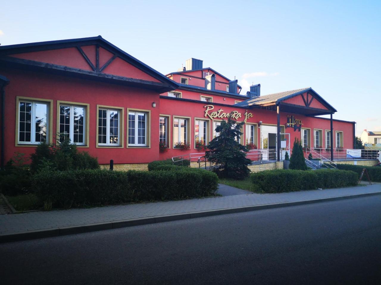 Hotel Gryf Kościerzyna Εξωτερικό φωτογραφία